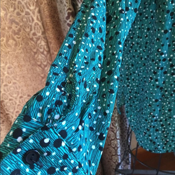 Notations green & black long sleeve blouse - Picture 5 of 8